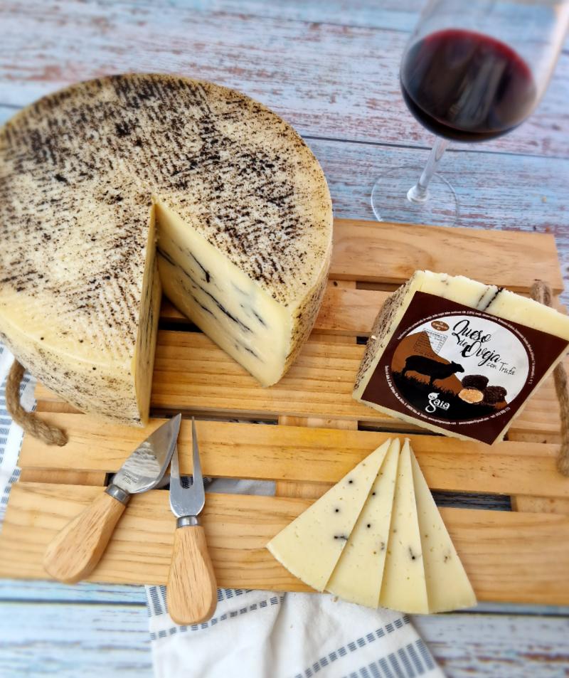 Queso de oveja curado con Trufa - Imagen 3